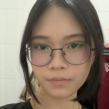 Babysitter in Singapore Island: Tay
