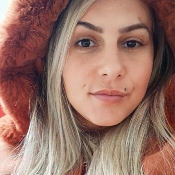 Babysitting job in Petrópolis: babysitting job Josiane