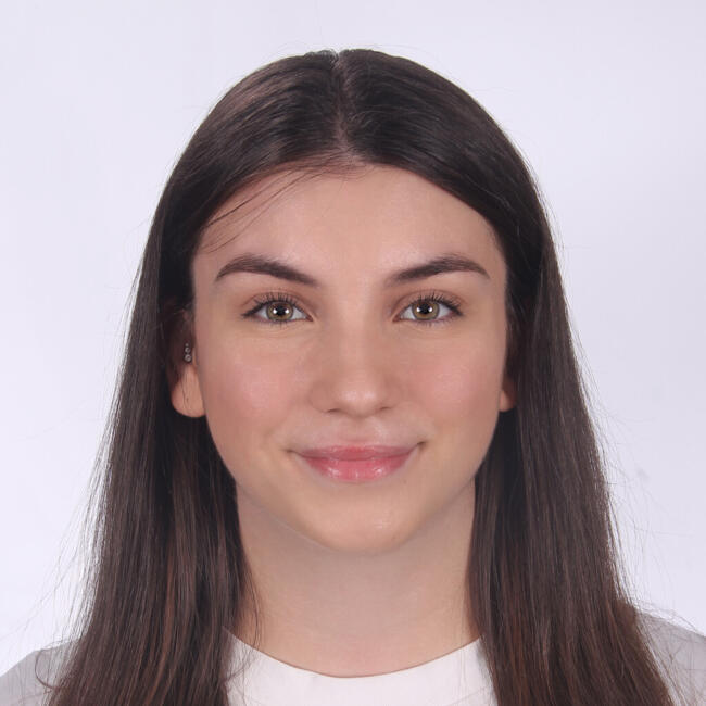 Babysitter in Nea Makri: Αντωνία