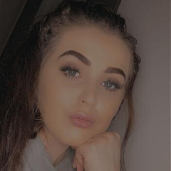 Babysitter in Manchester: Kayleigh