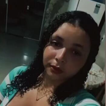 Babysitter in São José do Rio Preto: Evelyn