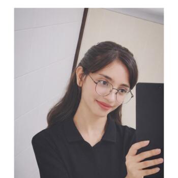 Babysitter in Bangkok: Nilu