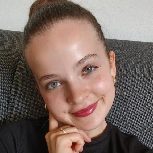 Babysitter in Prague: Barbora