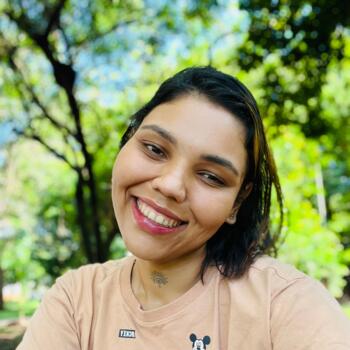 Babysitter in Rio Verde: PRISCILA