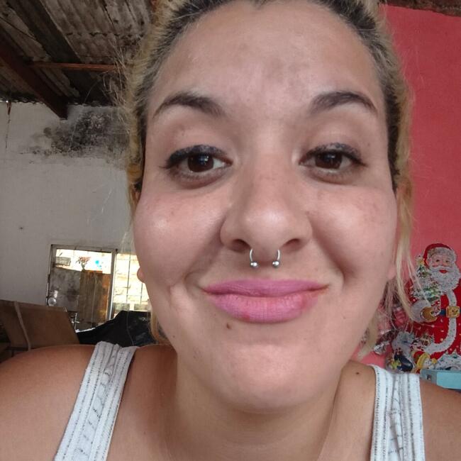 Babysitter in Moreno: Cintia