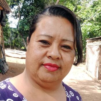 Babysitter in Las Lomas: Yasibeth