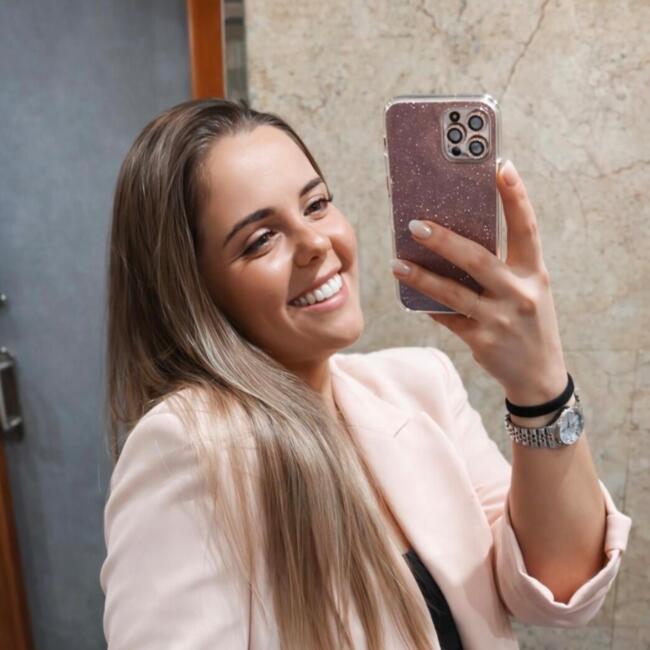 Canguro en Amer: Ainhoa