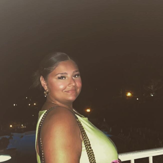 Babysitter in Cussey-sur-l'Ognon: Brenda