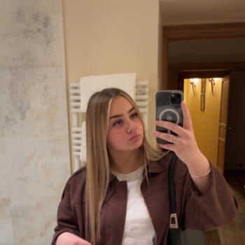 Babysitter in Agde: Caroline
