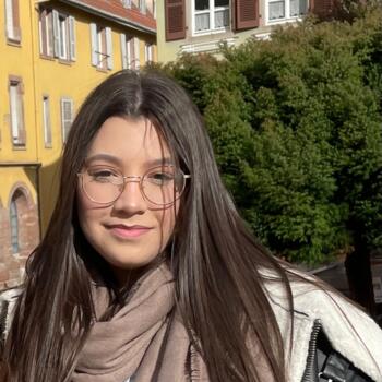 Babysitter in Xertigny: Jade