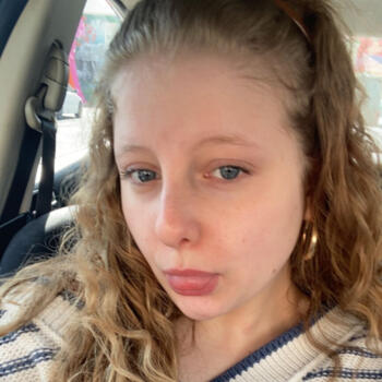 Babysitter in Jacksonville: Brandi