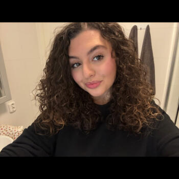 Babysitter Maassluis: Dilara