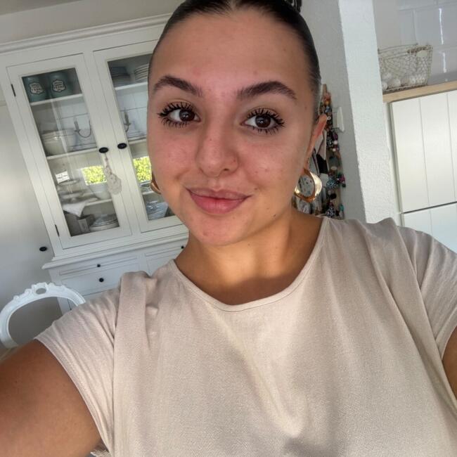 Babysitter in Maassluis: Dilara