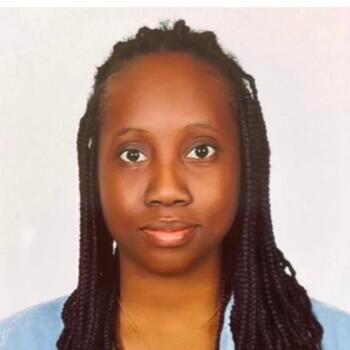 Babysitter in Paris: Iyanu