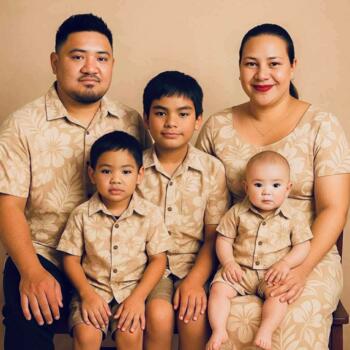 Parent Auckland: Iris