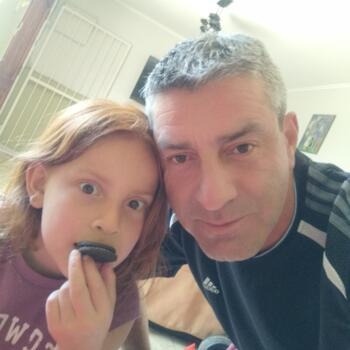 Trabajo para niñera en San Antonio: trabajo de niñera Igor