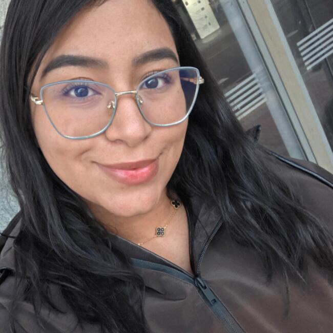 Babysitter in El Espinar (Comunidad Autónoma de Castilla y León): Elizabeth