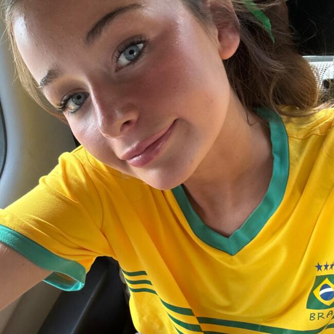 Babysitter in Melbourne: Maddy