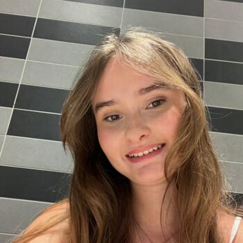 Babysitter Saint-Dionisy: Marie