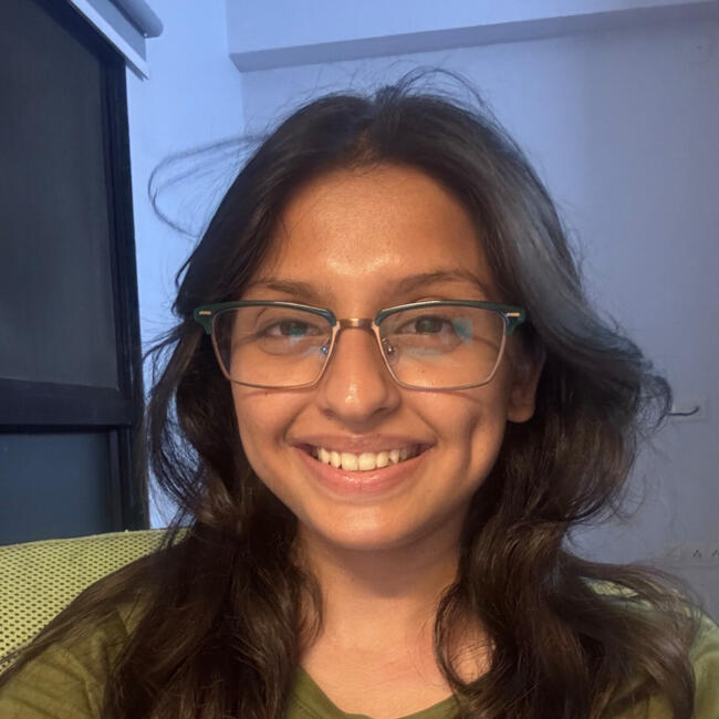 Babysitter in Edinburgh: Gracie Singh