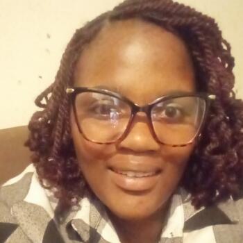 Nanny in Motherwell: Nolubabalo