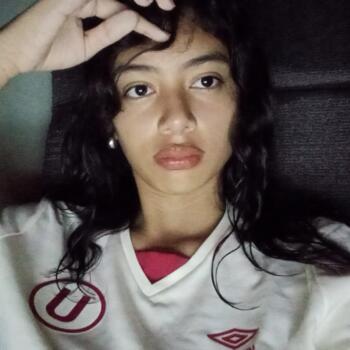 Babysitter in Lima: Valentina Perea Donayre