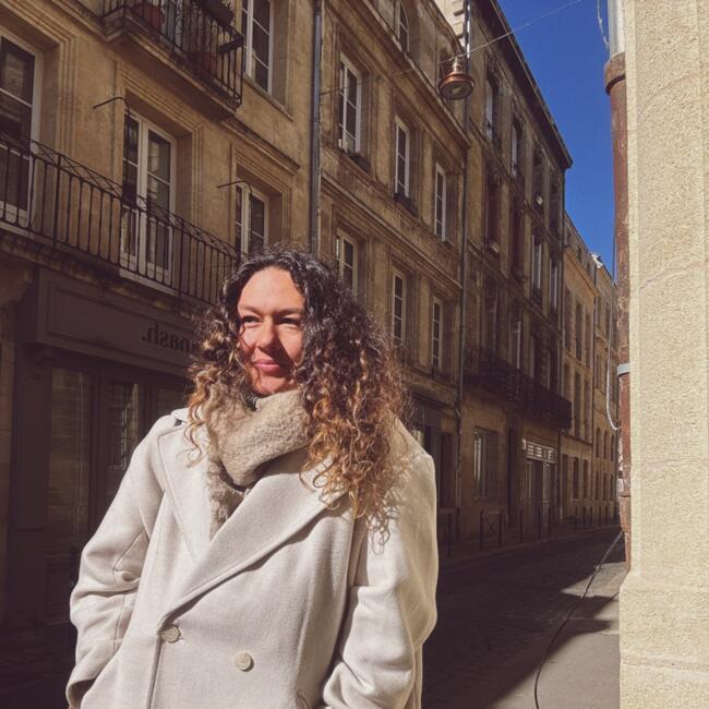 Babysitter in Bordeaux: Charlotte