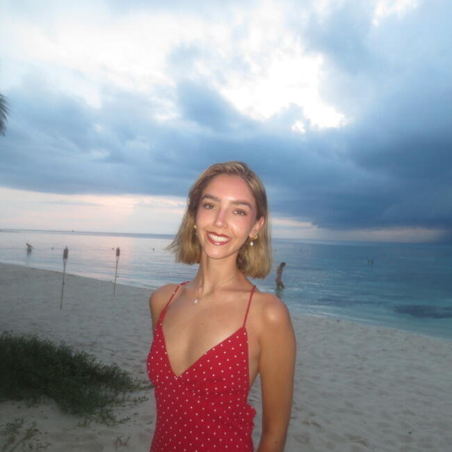 Babysitter in Los Angeles: Jane