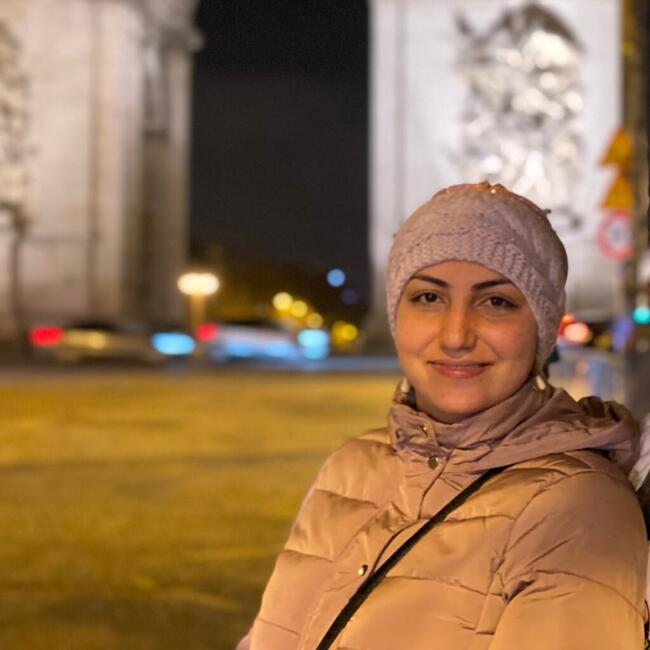 وظيفة جليسة أطفال في الدوحة: Sevda