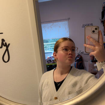 Babysitter in Pétange: Lena