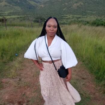 Babysitter in Paulpietersburg: Phindile