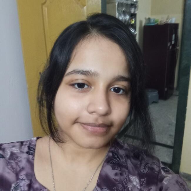 Babysitter in Surat: Noor