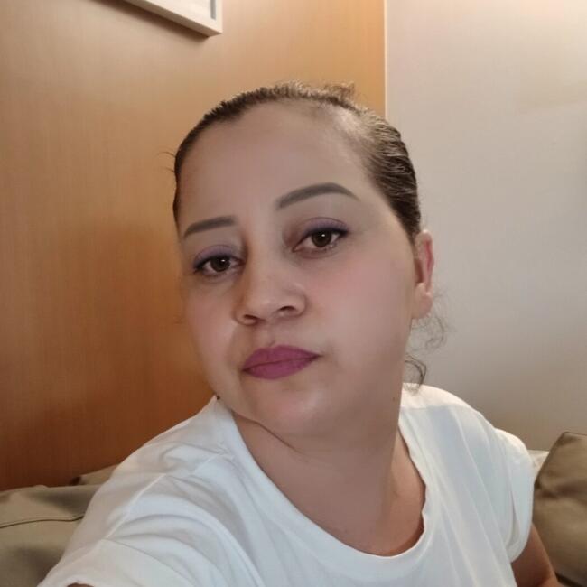 Babysitter in São Paulo: Ana