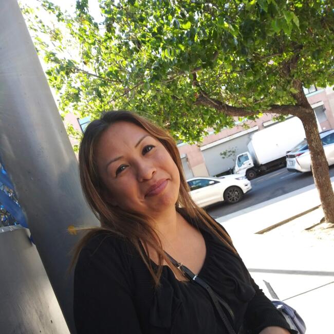 Babysitter in Los Angeles: Maria