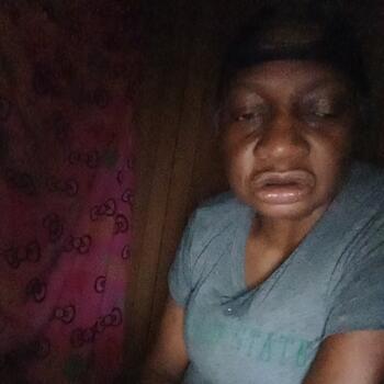 Babysitter in Chicago: Candy