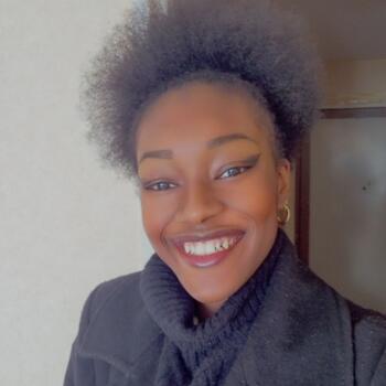 Babysitter in Nanterre: Eva