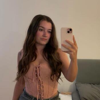 Babysitter Poole: Jayden