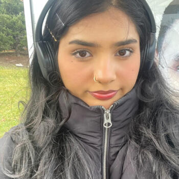 Baby-sitter Brampton: Aarthi