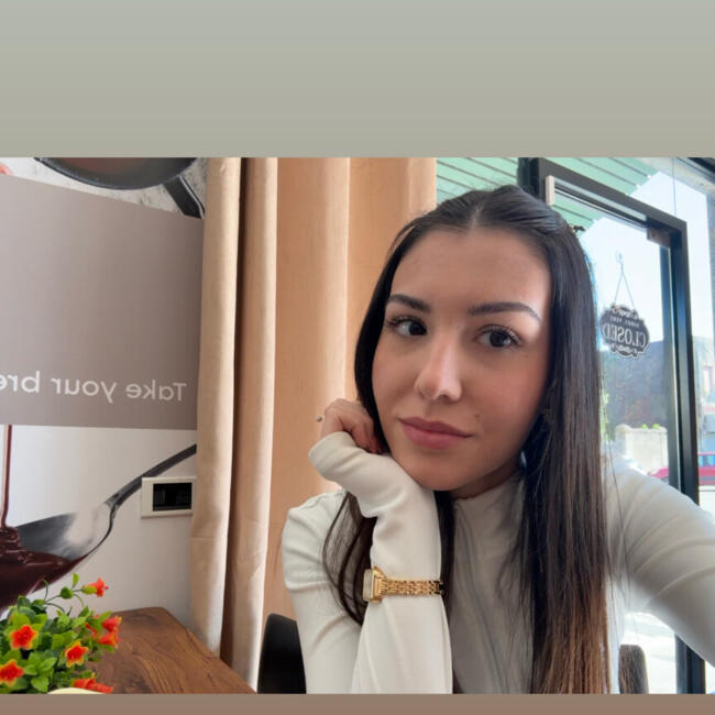 Babysitter in Cagliari: Giulia