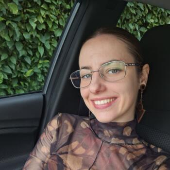 Babysitter in Joinville: Andriele Reichert
