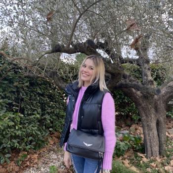 Baby-sitter in Hyères: Lila