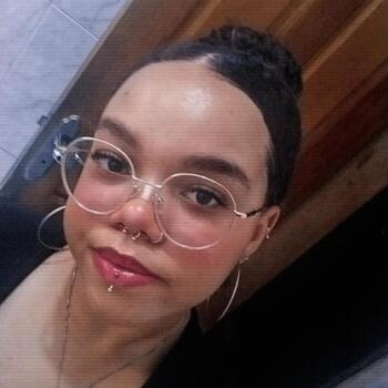 Babysitter in Santa Luzia: Vitória