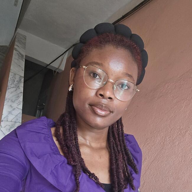 Babysitter in Amadora: Paulina