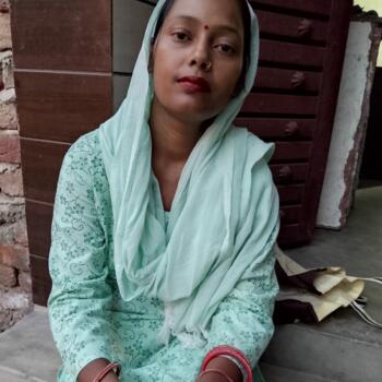 दिल्ली में आया: Radhikà