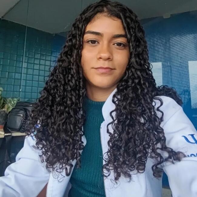 Babysitter in Recife: Eduarda