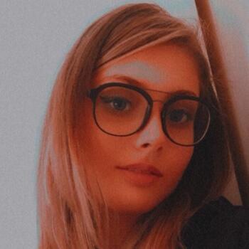 Babysitter a Trapani: Giulia