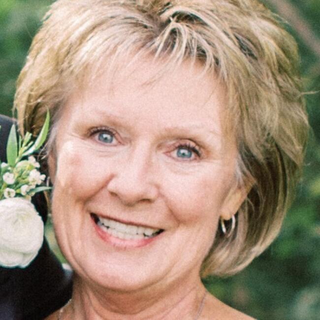 Babysitter in Bowmanville: Sheryl
