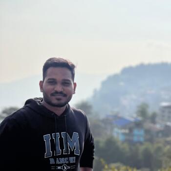 माता-पिता हैदराबाद: Dinesh