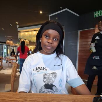 Babysitter in Germiston: Samantha