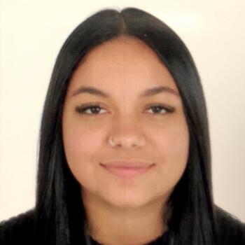 Babysitter in Belo Horizonte: Bianca